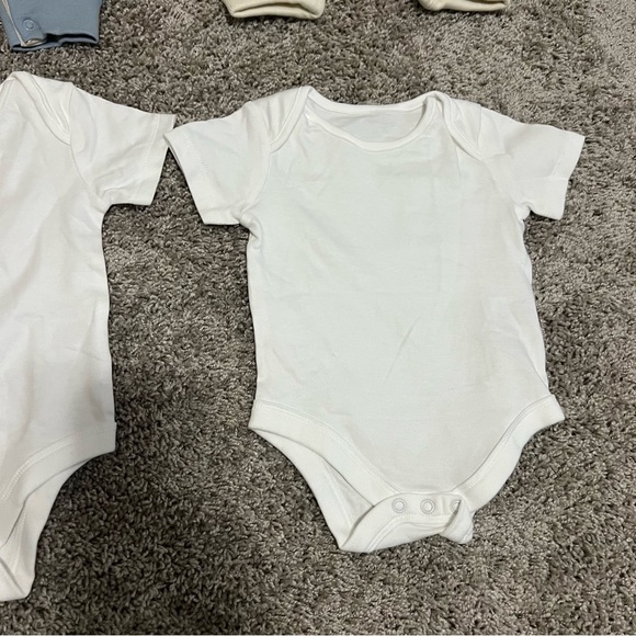 3-6m lot - Picture 4 of 8